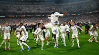 Aston Villa akhirnya menutup perjalanan luar biasa mereka di Eropa dengan cara sempurna dengan cara menjuara Liga Europa musim 2025/2026. (AFP/Yasin Akgul)