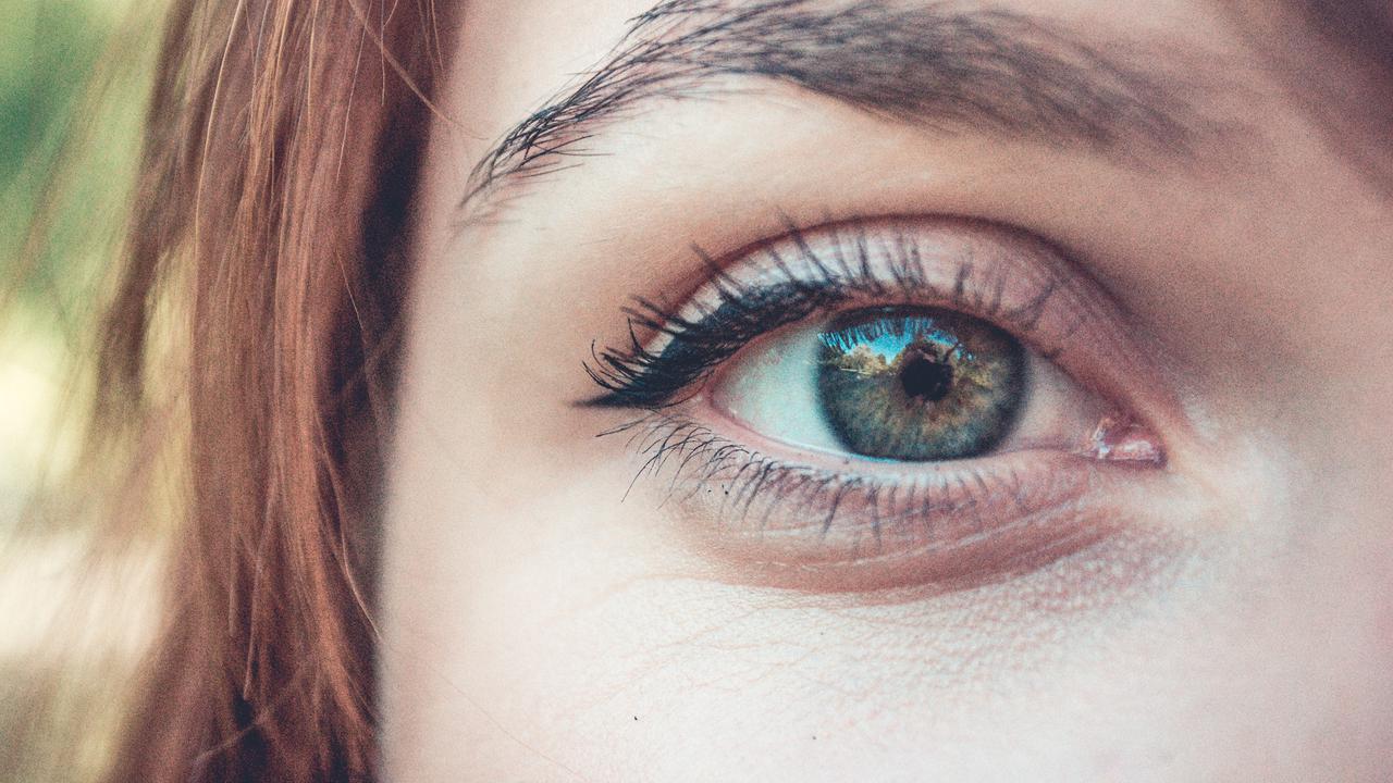 [Fimela] Bulu Mata Lentik