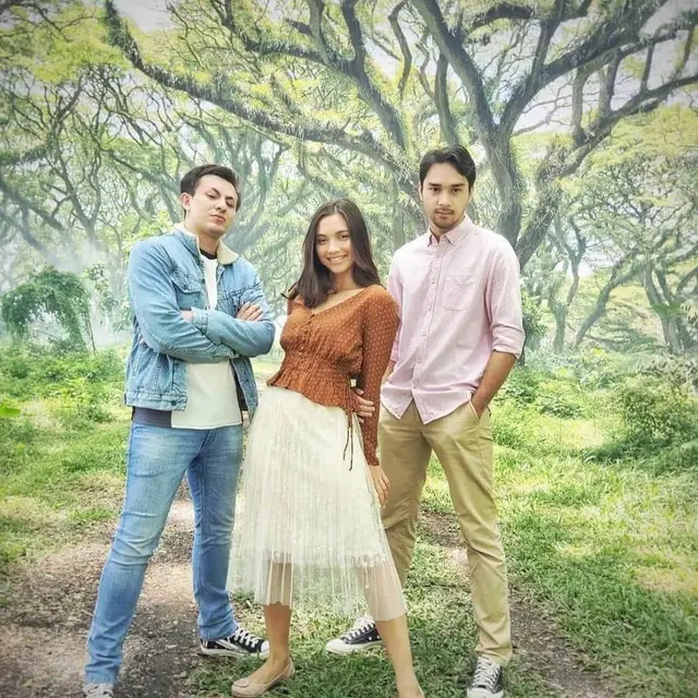 Adu Akting di Dewi Rindu, Ini 7 Potret Kompak Angela Gilsha dan Achmad Megantara