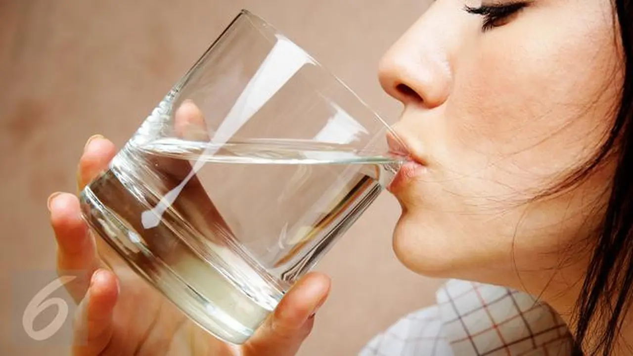 Sebenarnya, Berapa Banyak Air yang Harus Diminum Setiap Hari?