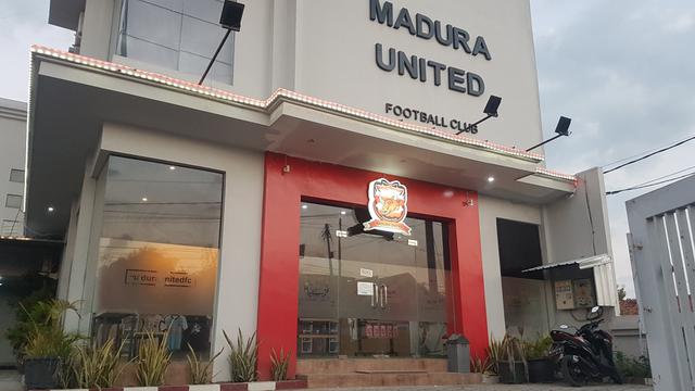 Store Madura United