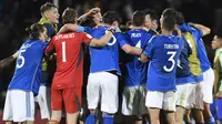 Pemain Italia merayakan kemenangan atas Brasil pada matchday 1 Grup D Piala Dunia U-20 2023 di Estadio Malvinas, Argentina, Senin (22/05/2023). Italia menang dengan skor 3-2. (AFP/Andres Larrovere)