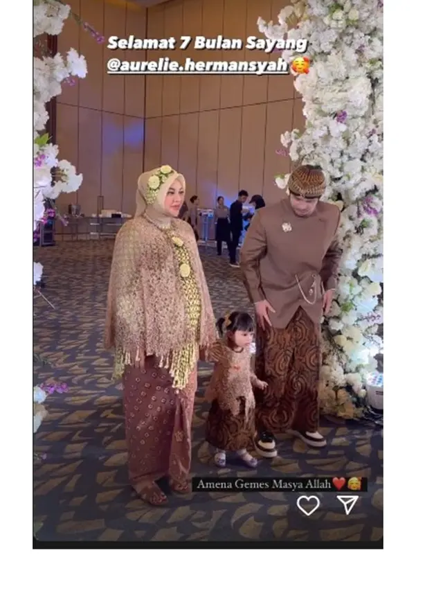 10 Momen Aurel Hermansyah dan Atta Halilintar Gelar Mitoni di Kehamilan Kedua, Bernuansa Ungu