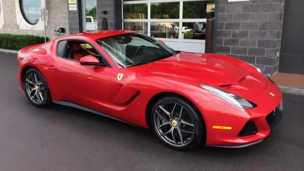 Ferrari Bocorkan Desain Sportcar Eksklusifnya