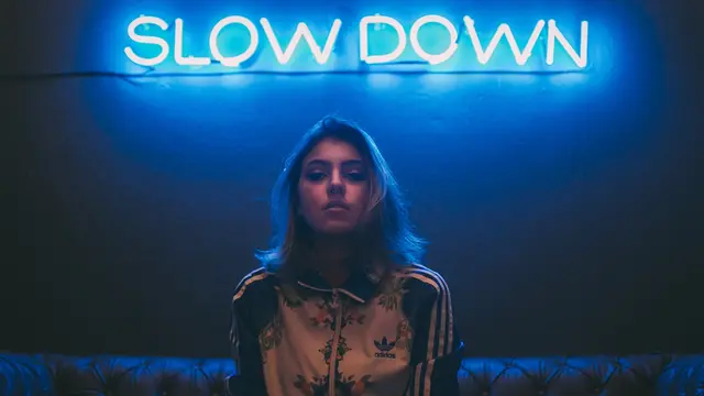 [Bintang] 5 Zodiak Ini Ngaco Banget Saat Bikin Keputusan di Hidupnya