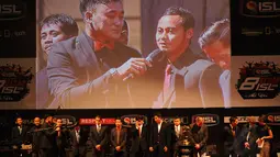 Gelandang Persib Bandung, Atep, memberikan komentar saat hadir dalam Gala Dinner Jelang Bergulirnya Babak 8 Besar Indonesia Super League 2014 di Jakarta, (1/10/2014). (Liputan6.com/Helmi Fithriansyah)