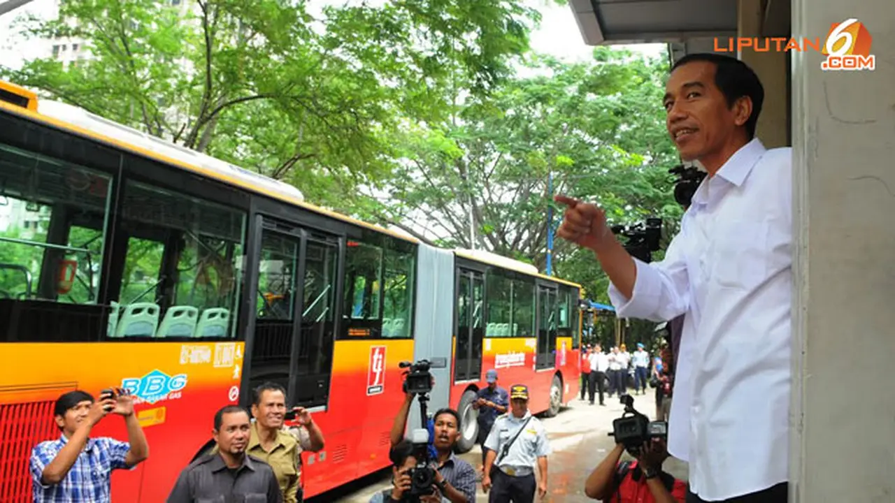 jokowi-transjakarta-140123c.jpg