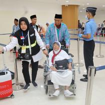 Bandara Internasional Jawa Barat Kertajati di Mahakengka resmi memberangkatkan calon jemaah haji pada 28 Mei 2023 malam menggunakan pesawat Saudi Arabian Airline jenis Airbus A 330-300. (Dok Kemenhub)