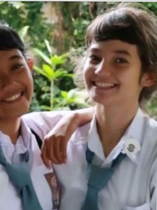 6 Potret Transformasi Enzy Storia dari Kecil hingga Nikah, Blasteran Indonesia-Polandia