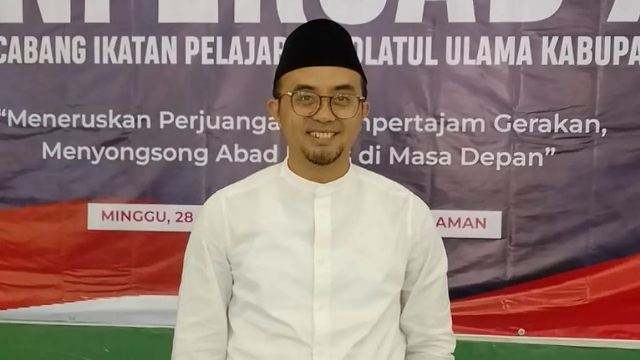 Pengasuh Pondok Pesantren Fauzan, Sukaresmi, Garut, KH Hilman Umar Basori. (Foto: Liputan6.com/Jayadi Supriyadin)