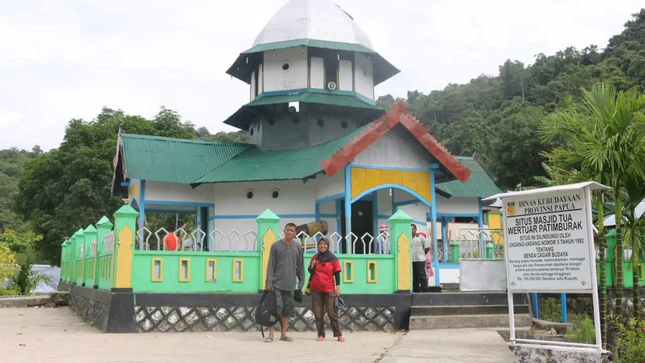 Masjid Patimburak Fakfak