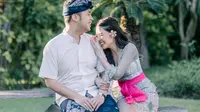 Ragam Baju Adat Bali untuk Pria dan Wanita, Lengkap Aksesorisnya