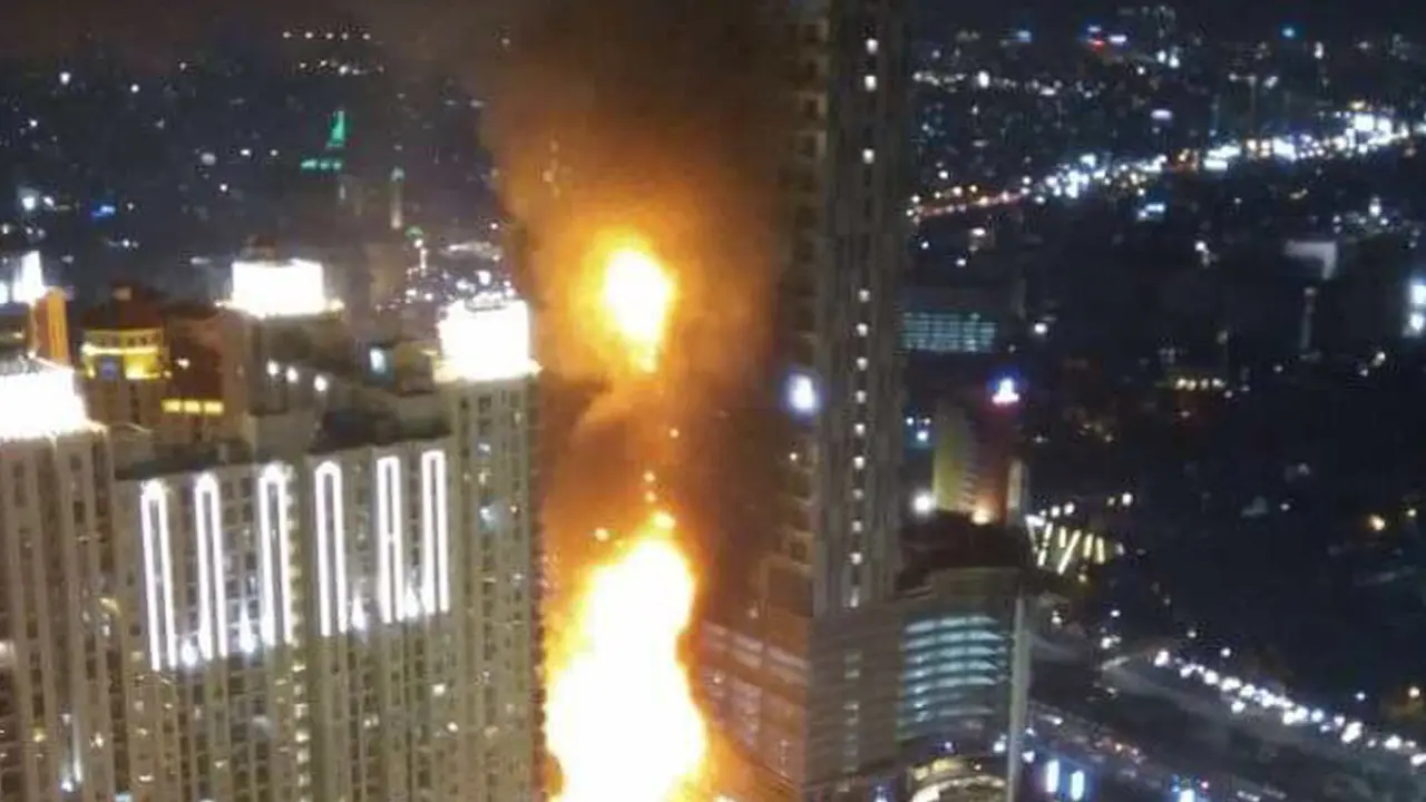 20161109- Kebakaran Landa Gedung Neo Soho-Jakarta