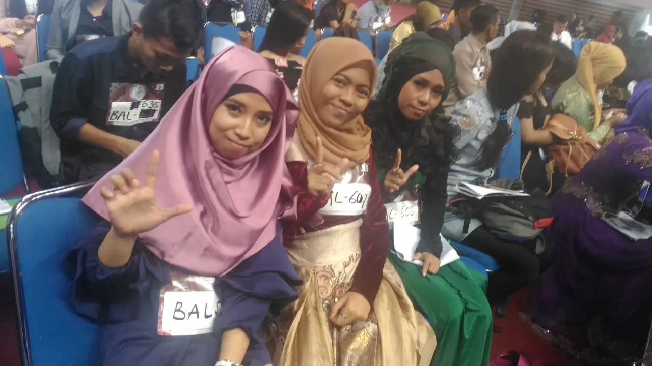 Ada lebih dari 70 peserta audisi LIDA di Balikpapan yang berbusana muslimah lengkap dengan hijab.