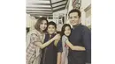 6 Potret Anak Sulung Teuku Ryan dan Vira Yuniar yang Mulai Beranjak Dewasa (sumber: Instagram.com/teuku.rian)