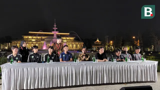 Persis Solo