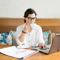 Doa dan usaha terbaik./Copyright shutterstock.com