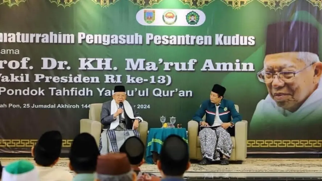 Di hadapan ratusan pengasuh pesantren di Kudus, Wapres Ma’ruf Amin menegaskan pentingnya peran ulama dalam kehidupan berpolitik. (Liputan6.com/Arief Pramono)