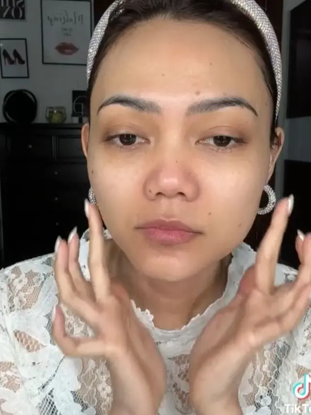 Makeup Korean Look Rina Nose pakai cushion di bawah Rp 100 ribu