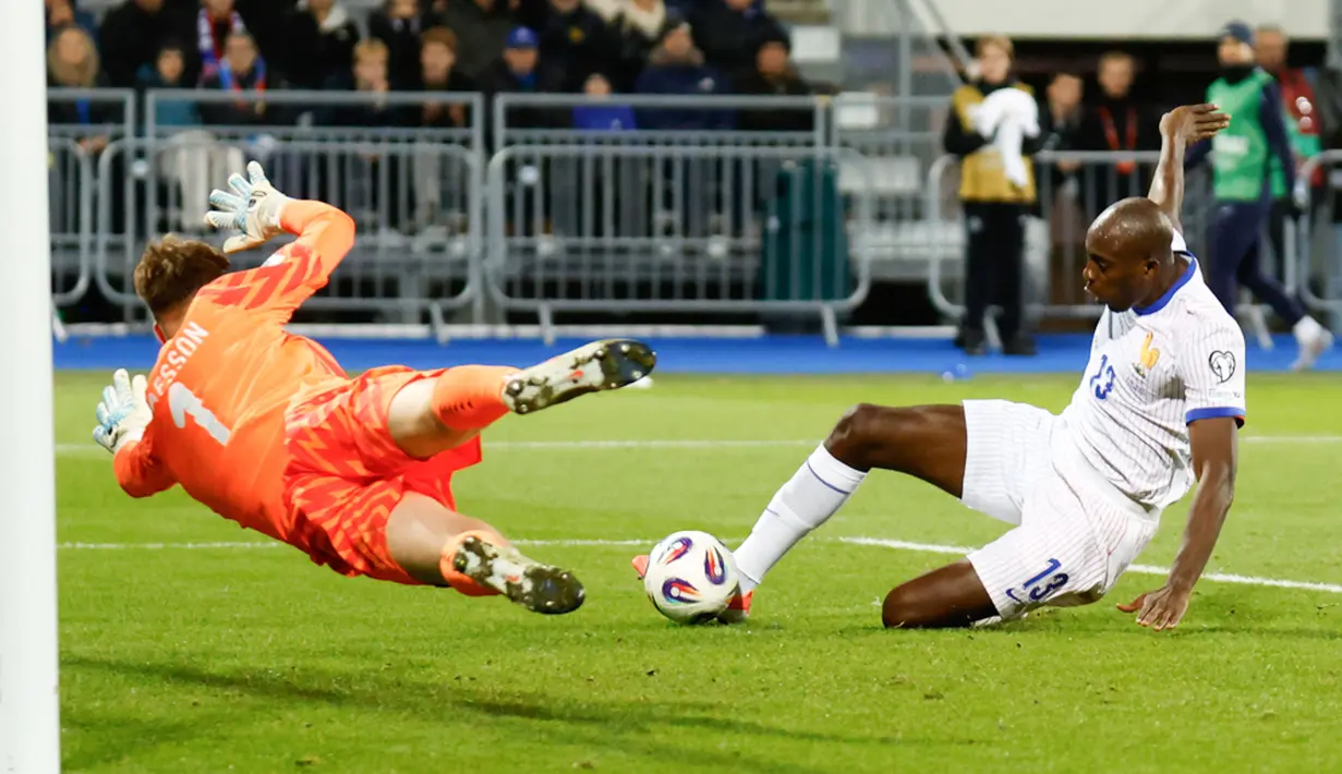 Dua gol Islandia disumbangkan oleh Victor Palsson dan Kristian Hlynsson. Sementara gol Prancis dicetak oleh Chistopher Nkunku dan Jean-Philippe Mateta. (AP Photo/Brynjar Gunnarsson)