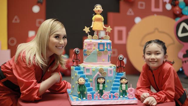 7 Momen Ulang Tahun Putri Ayu Ting Ting Ke-8, Gelar Pesta Bertema Squid Game