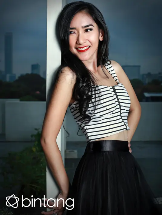 Saat ditemui di kantor Bintang.com di bilangan Menteng Jakarta Pusat, Selasa (12/1/2016), bintang sinetron ini mengungkap jika ia menganggap matematika sebagai ‘game’ dan jangan dianggap susah. (Febio Hernanto/Bintang.com)