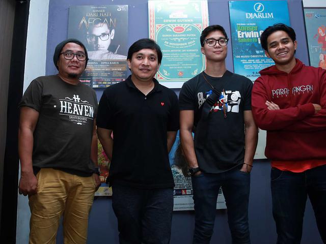 Lirik Lagu Dia Milikku Yovie Nuno Ragam Bola Com