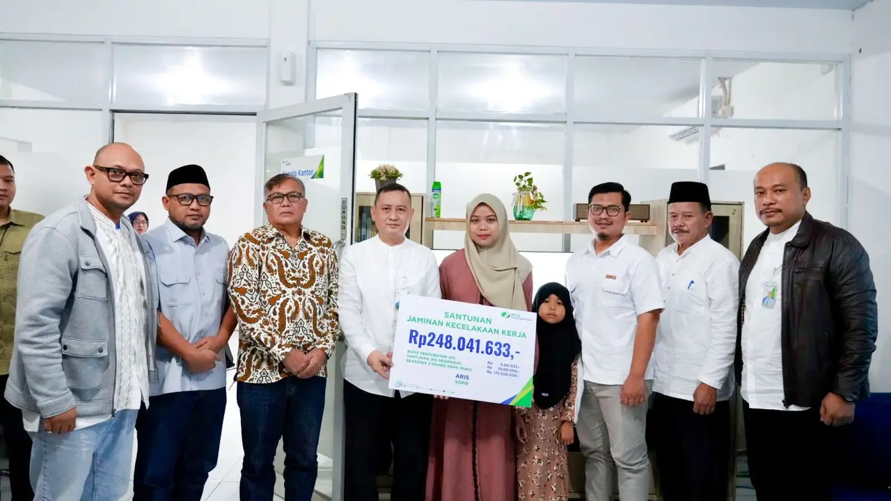 Kecelakaan Renggut Nyawa Sopir Truk, Ahli Waris Terima Hak Rp248 Juta dari BPJS Ketenagakerjaan