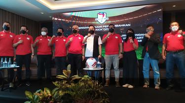 Kolaborasi Emtek Group dengan MS Glow For Men bakal menghadirkan tontonan Liga 3 . (Dian Kurniawan/Liputan6.com)