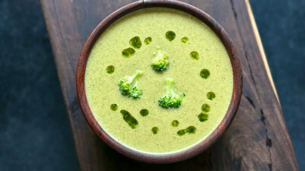 Sup brokoli creamy versi dairy free rumahan. [Dok/Pexels.com/Rahul Sonawane].