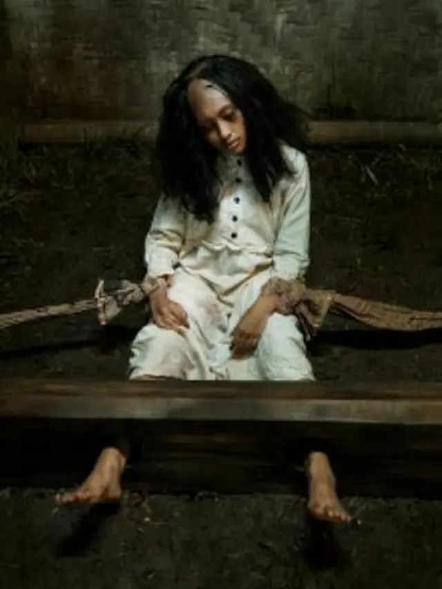 Adegan Film Menjelang Magrib