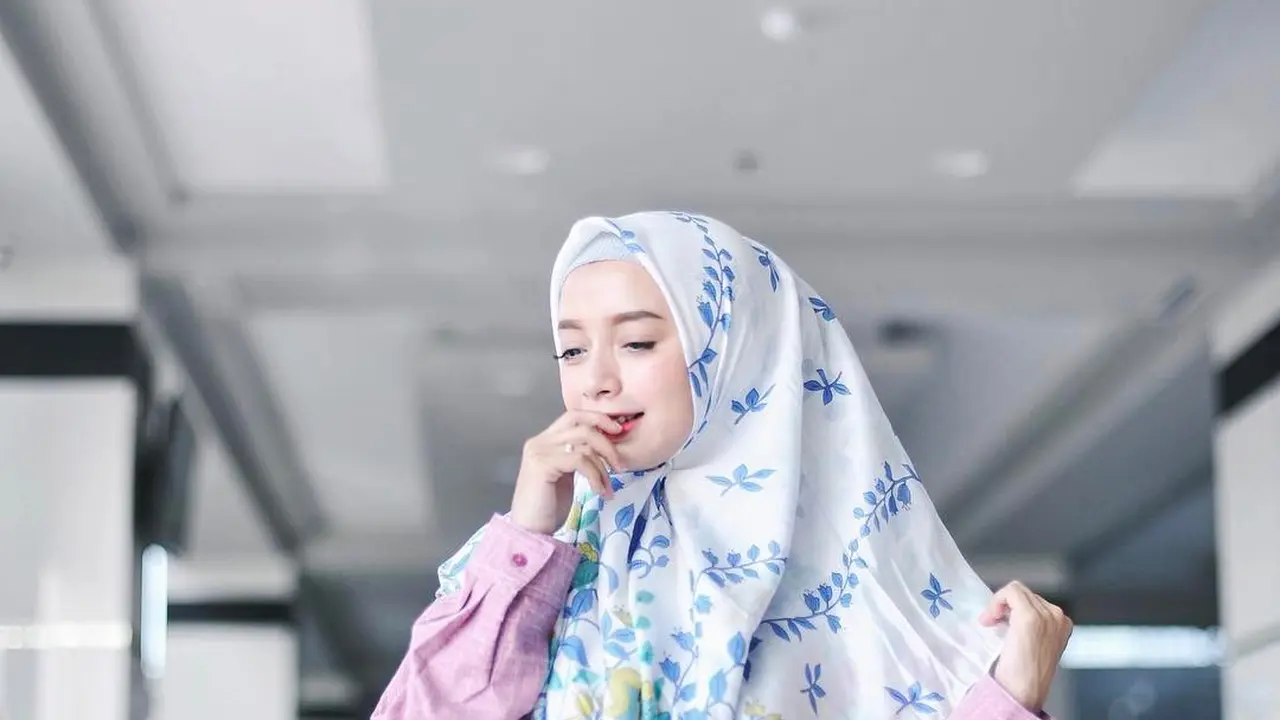 [Bintang] Hijab motif