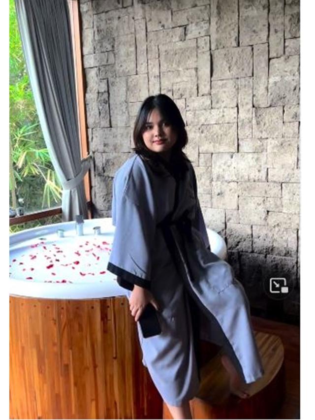 6 Potret Keisha Aira Natania Anak Barbie Kumalasari, Kini Sudah Remaja