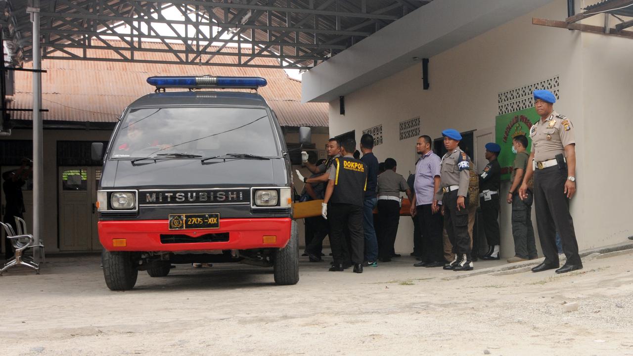 Jenazah teroris Santoso