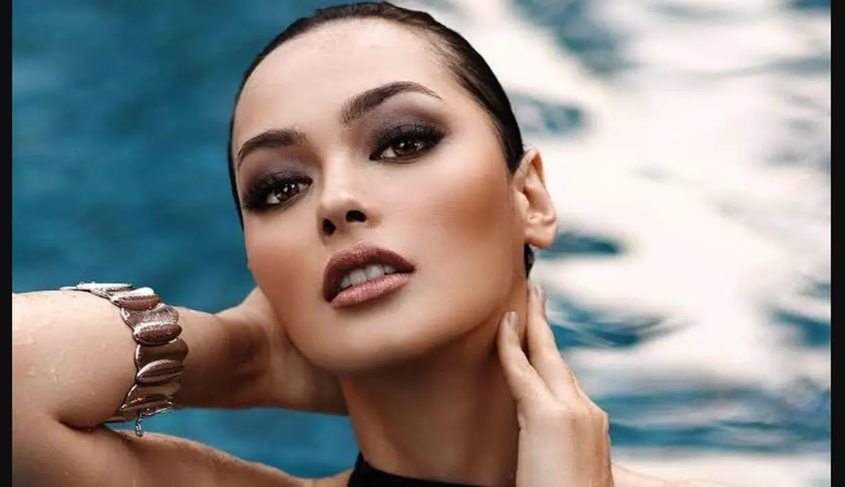 Puteri Indonesia Lingkungan 2019 Jolene Marie Cholok-Rotinsulu. (dok. Instagram @joleneemarie/https://www.instagram.com/p/B10_xqHhfp4/Dinny Mutiah)