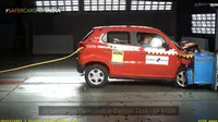 Suzuki S-Presso uji tabrak depan (YouTube/Global NCAP)