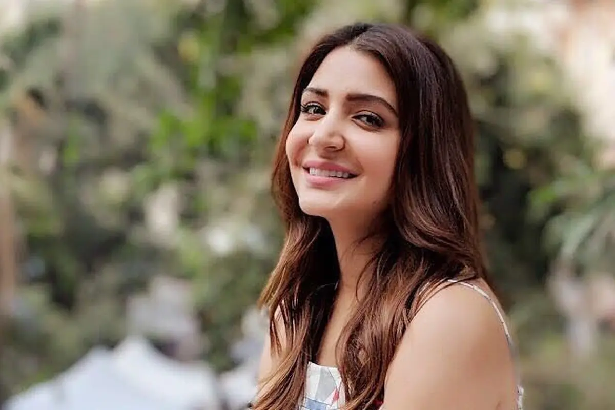 [Bintang] Mengejutkan, Ini 7 Artis Bollywood yang Pernah Diserang Penggemar