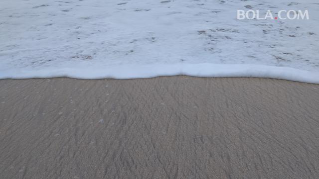 Ilustrasi pasir pantai.