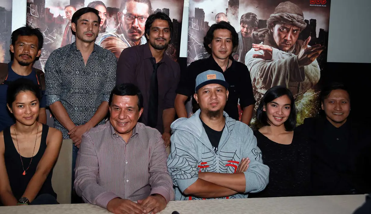 Film bercerita fiksi ini mencoba menangkap posisi agama di Indonesia 20 tahun mendatang. Sebagai sutradara, Anggy Umbara tak menampik adanya pro kontra ketika mengangkat tema agama. (Deki Prayoga/Bintang.com)