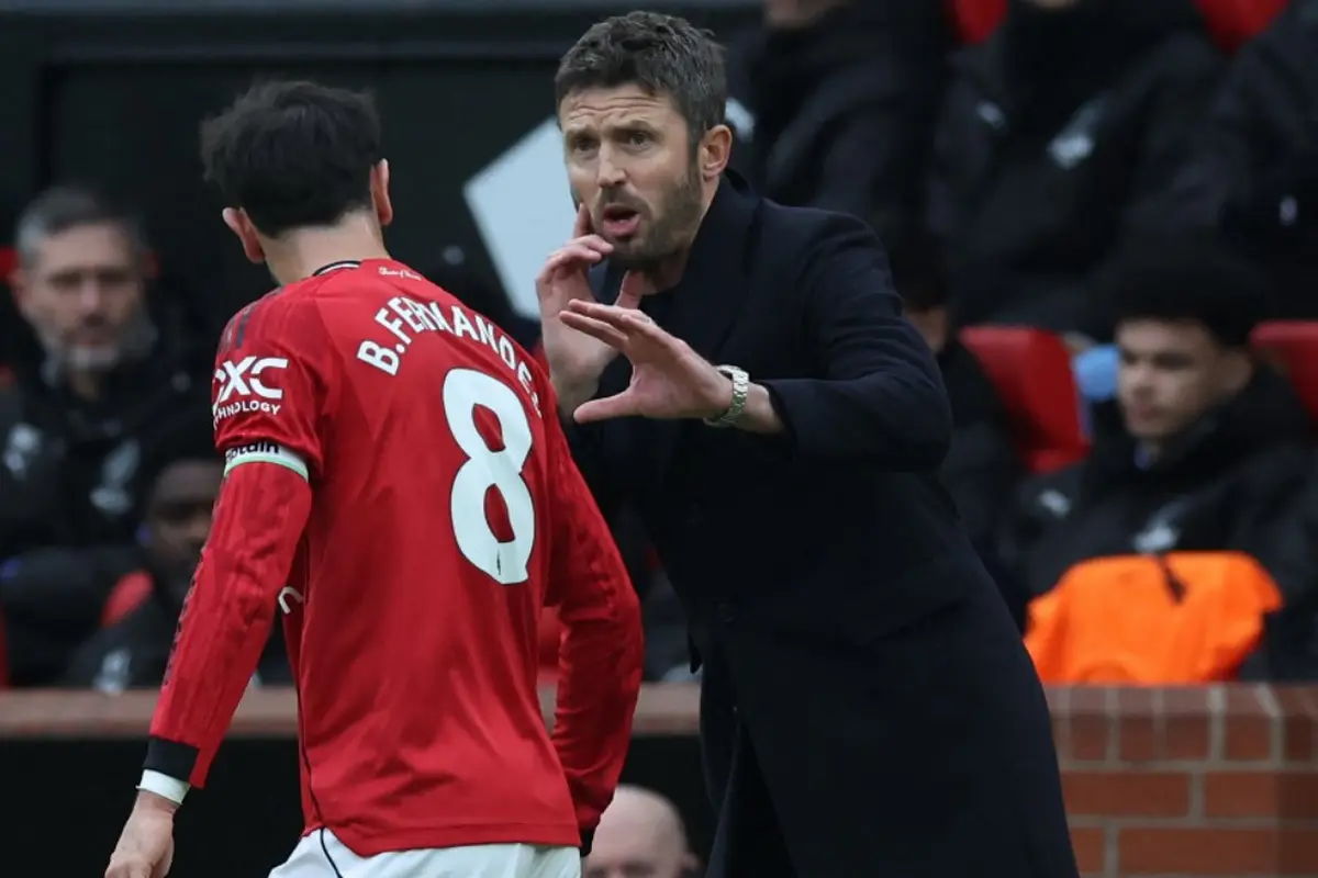 Michael Carrick, Bruno Fernandes