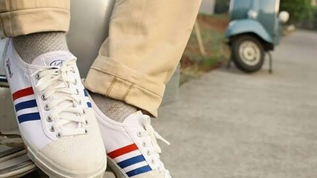 3 Sepatu yang Ngehits di Tahun 90-an, Pernah Punya Nggak?