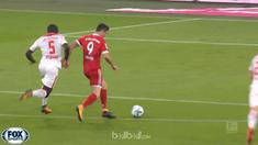 Berita video highlights Bundesliga 2017-2018 antara Bayern Munchen melawan RB Leipzig dengan skor 2-0. This video presented by BallBall.