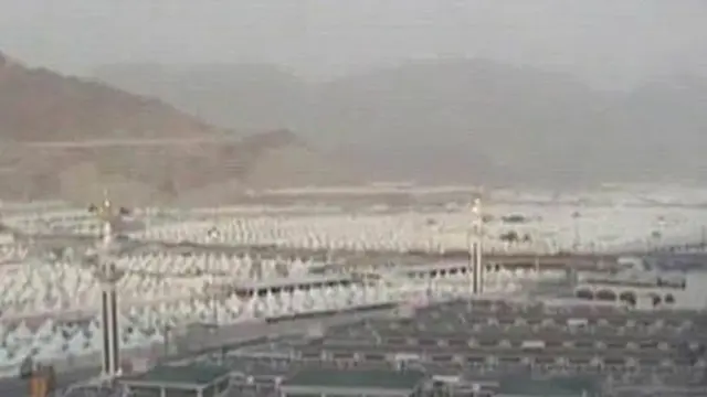 Jelang Wukuf di Arafah, Puluhan Ribu Tenda Dipasang