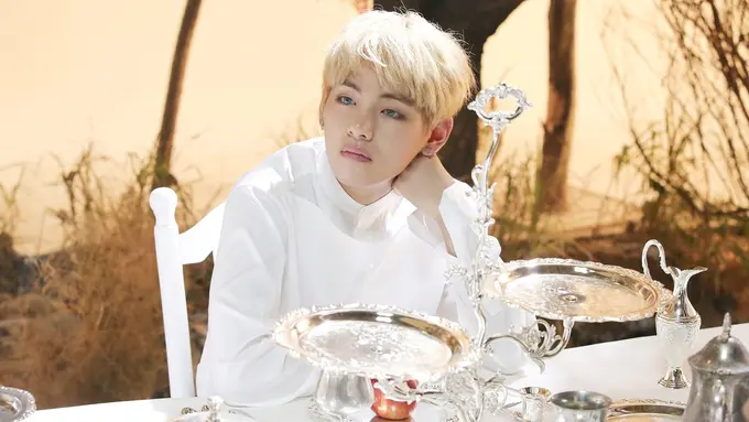 [Bintang] Lirik Lagu V BTS, Singularity