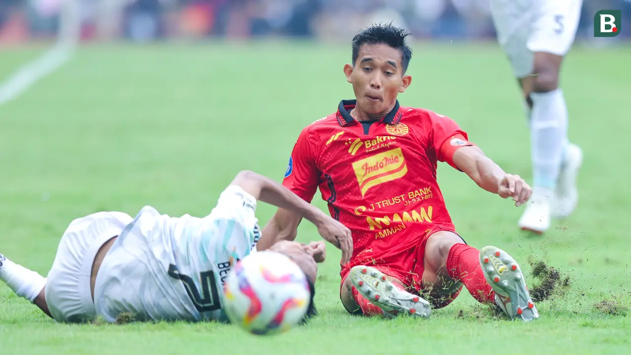 Foto: Tekel Horor Rizky Ridho yang Membuat Beckham Putra Terkapar
