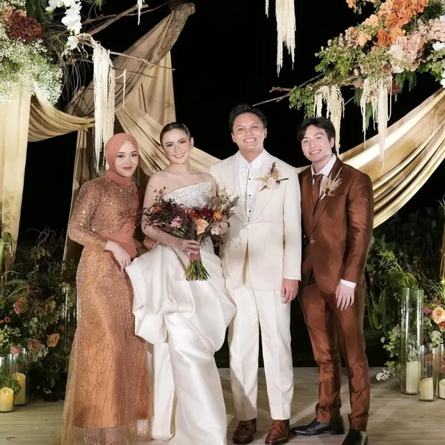 6 Potret Putri Delina dan Jeffry Reksa di Rentetan Pernikahan Mahalini – Rizky Febian