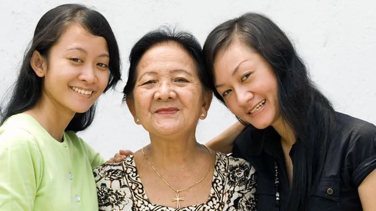 Ayo ikutan lomba menulis Vemale: Surat Untuk Ibu © Shutterstock