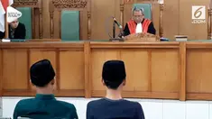 Hari Senin (5/11) Majelis Hakim memvonis dua orang pembakar bendara bertuliskan kalimat tauhid di Garut.