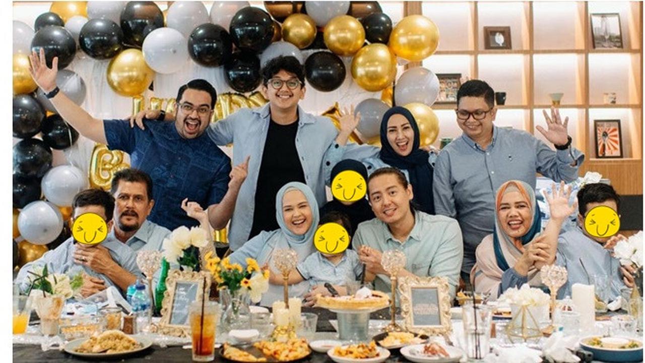 7 Momen Ulang Tahun Roger Danuarta yang ke-39 Tahun, Dirayakan Bareng Keluarga