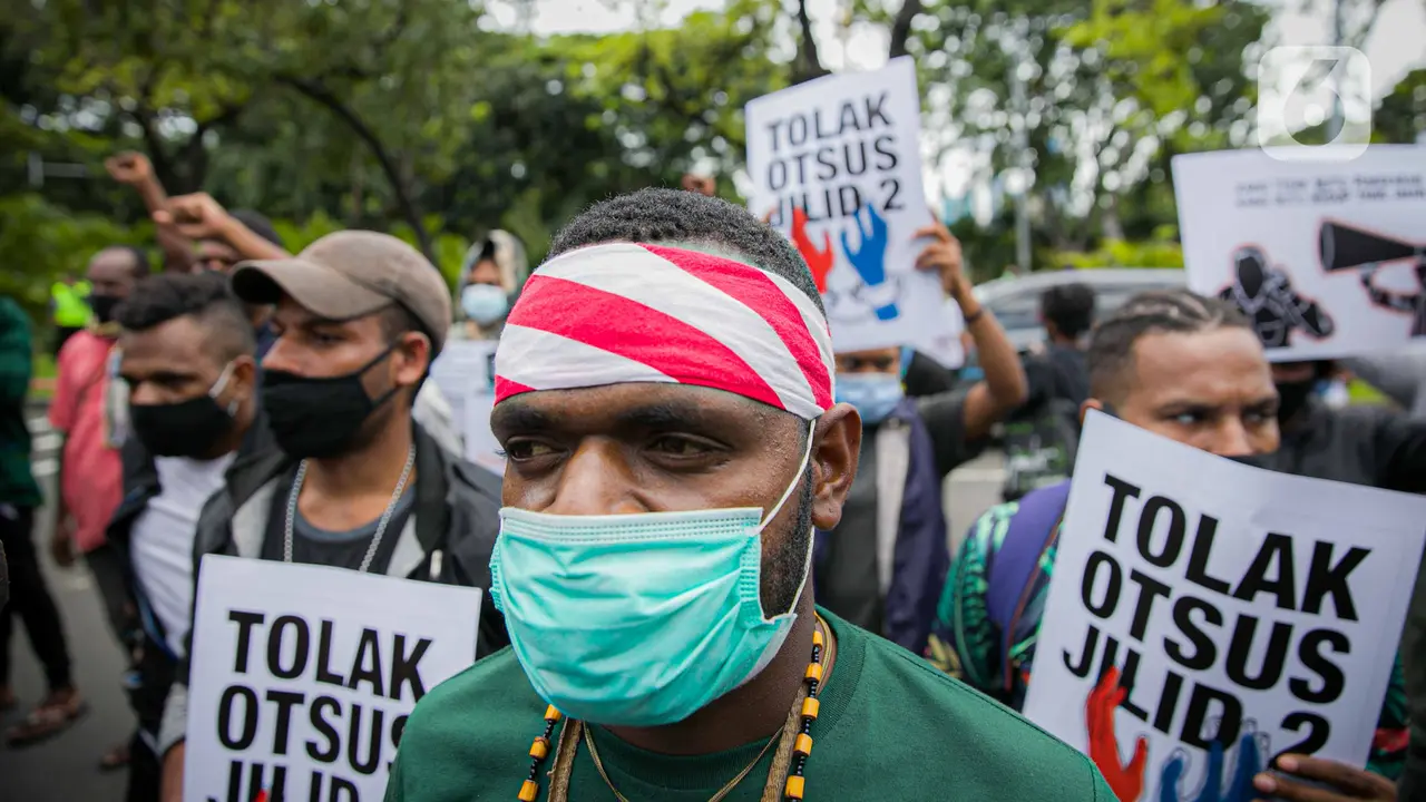 FOTO: Aksi Mahasiswa Papua Tolak Otonomi Khusus